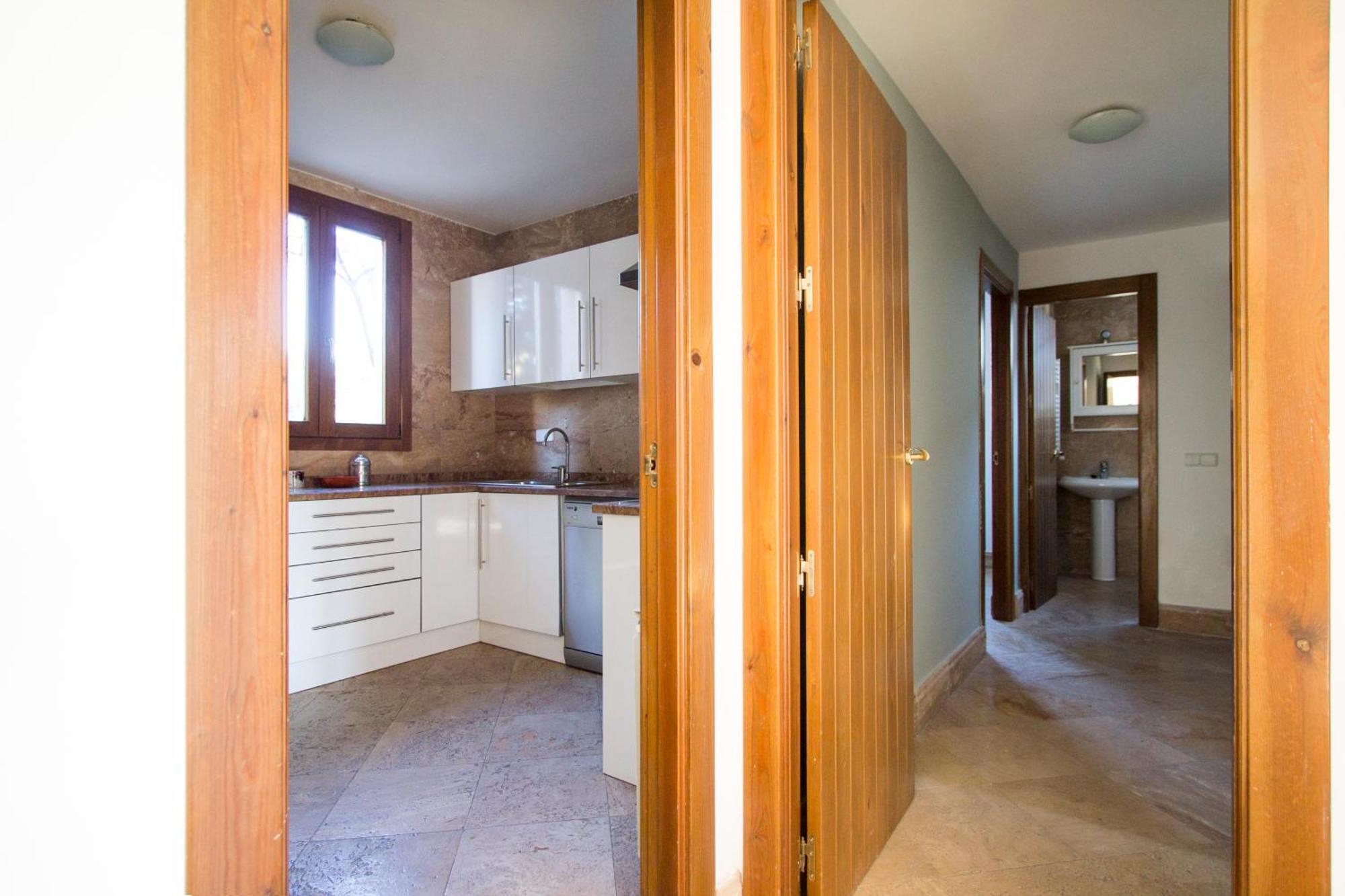 Apartamentos Villablino Arturo Soria Мадрид Экстерьер фото