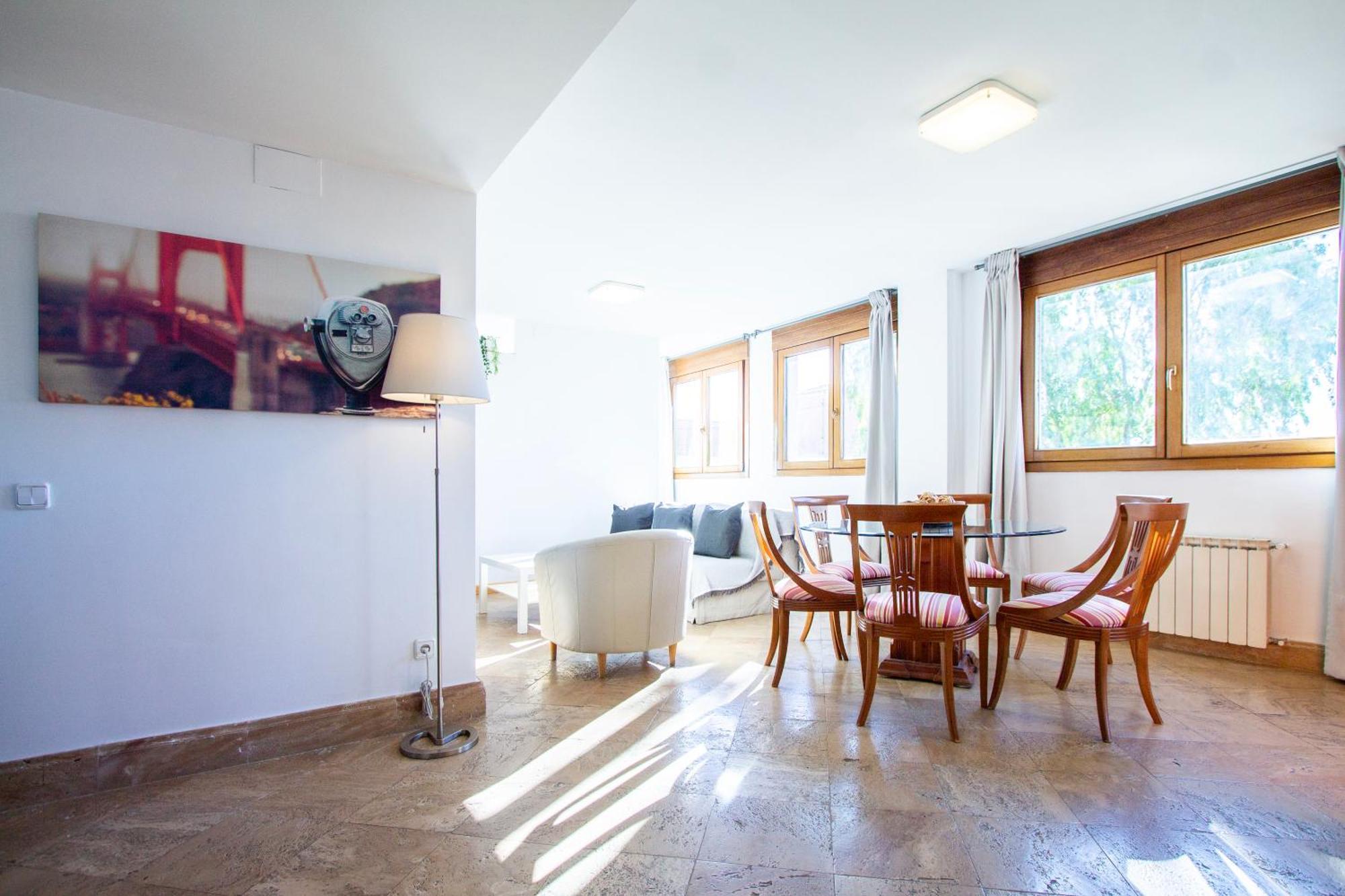 Apartamentos Villablino Arturo Soria Мадрид Экстерьер фото